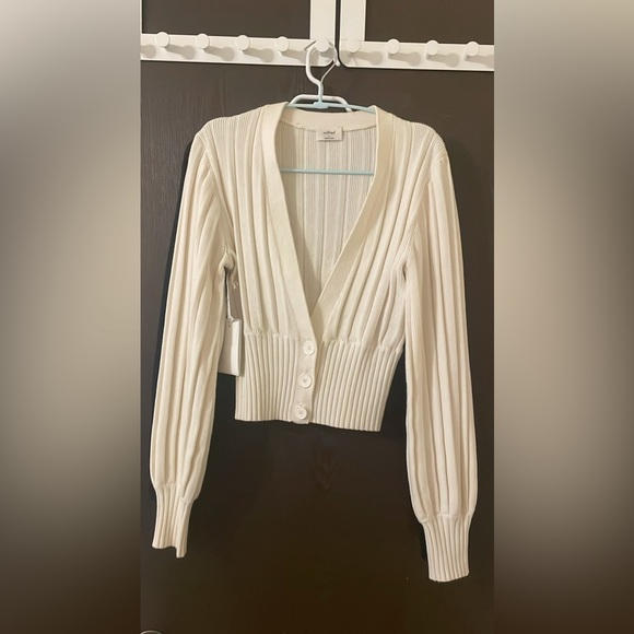 SOLD - Aritzia plunge cardigan - Picture 1 of 2